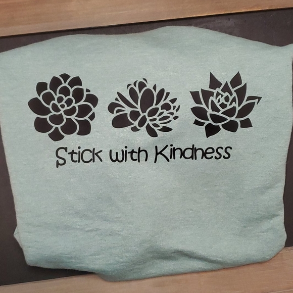 Time and Tru Sweaters - Stick w Kindness Green Succulent Sweatshirt M